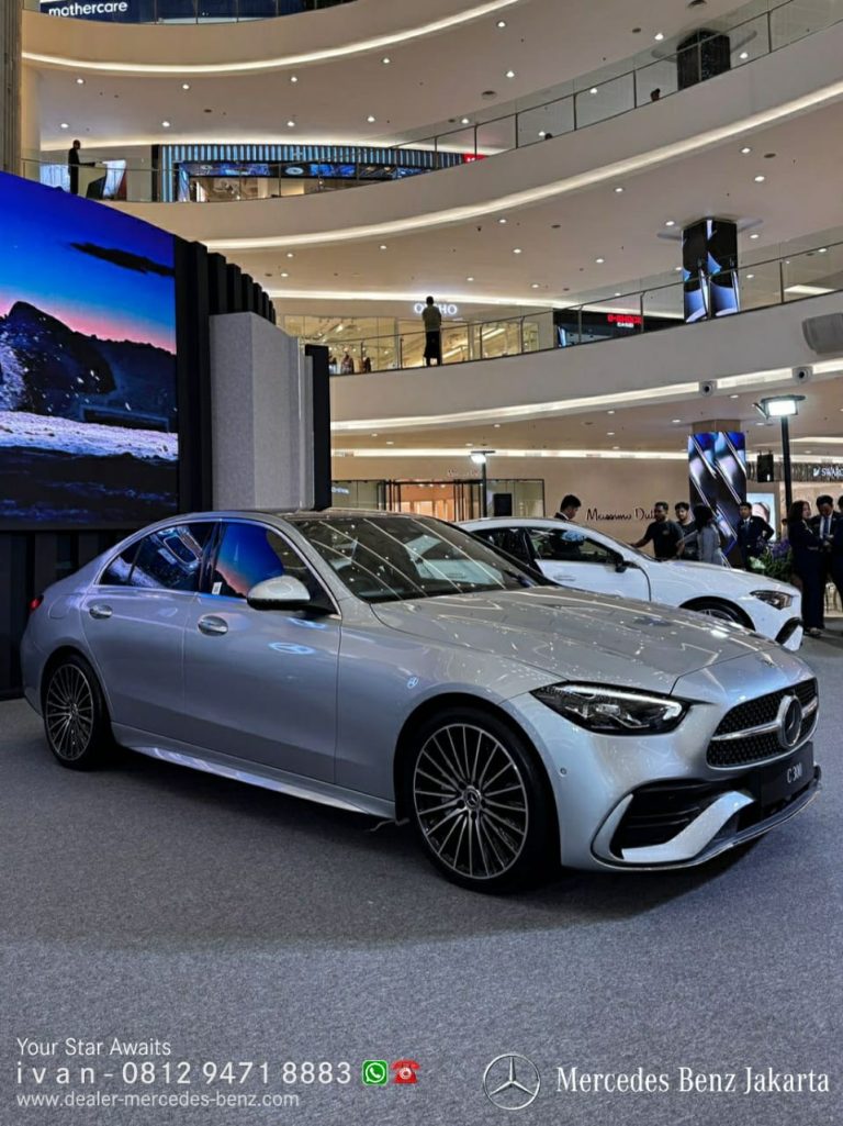 New Mercedes Benz C-Class C300 AMG Line W206 2025 Indonesia Silver 6