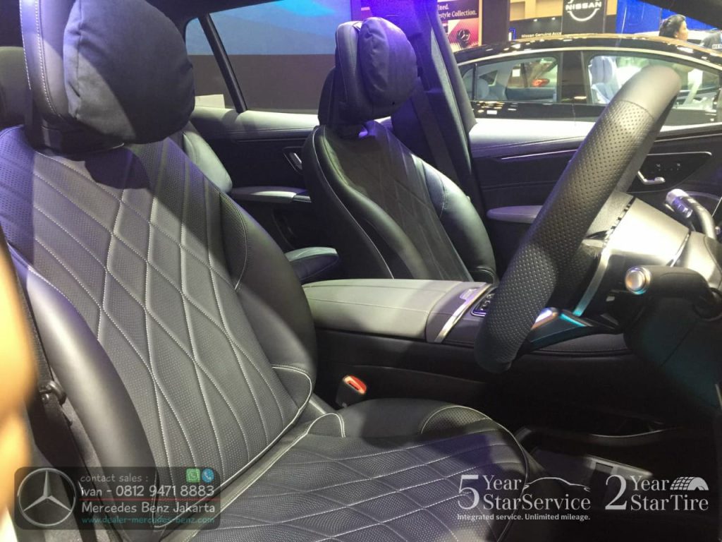 Interior Mercedes EQS 450+ SUV 2024-2023 Indonesia Black 2